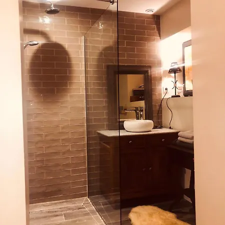 La Guimiette Maison A 40m De Paris *